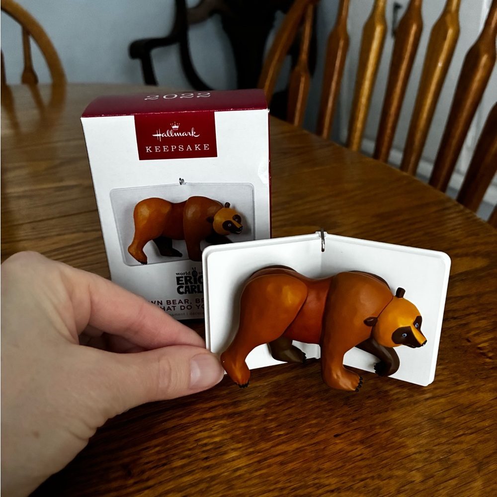 MWT Hallmark Keepsake Golden Brown Bear Ornament Eric Carle (2022)